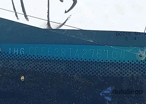 1996 Honda Accord Lx/Ex z USA, uszkodzony, nr VIN 1HGCD5638TA276104